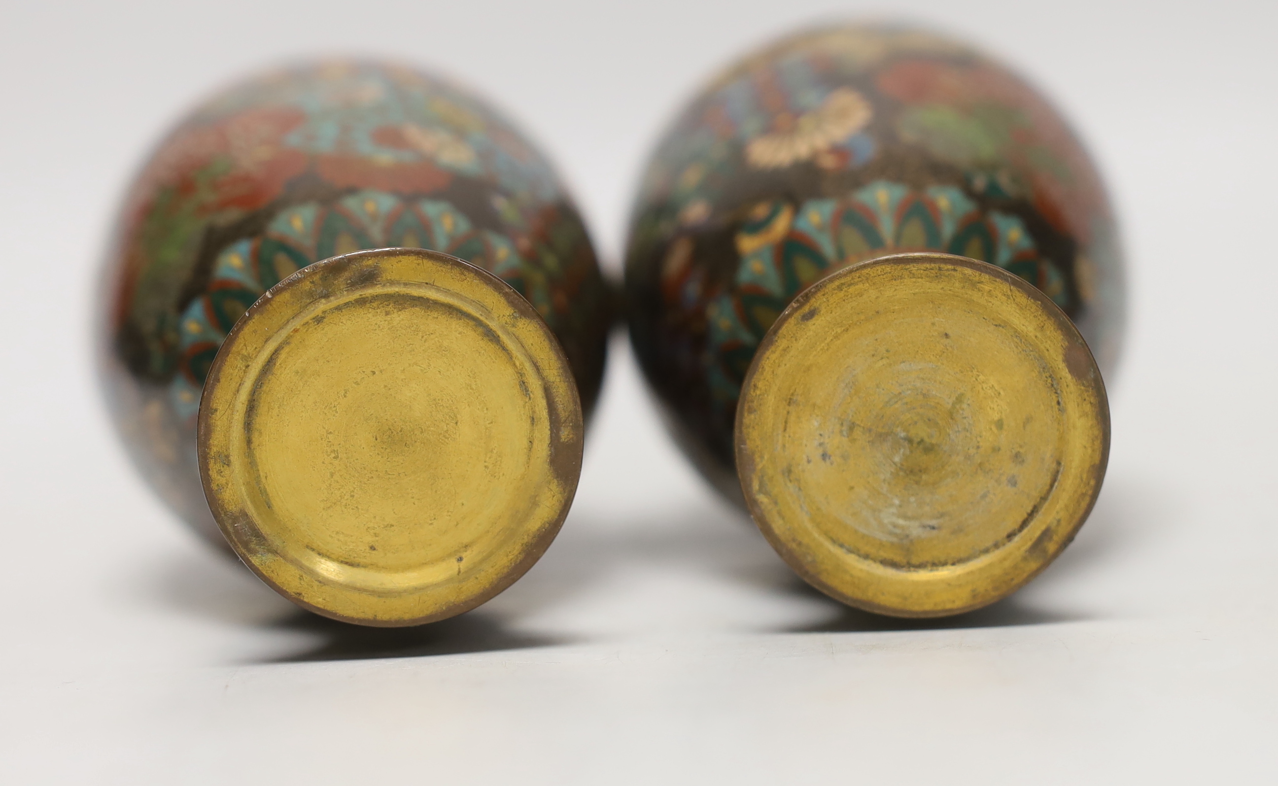 A pair of Japanese cloisonné enamel vases, 18cm